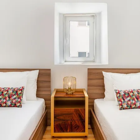 Whome | Prime Location Design Family Appartement