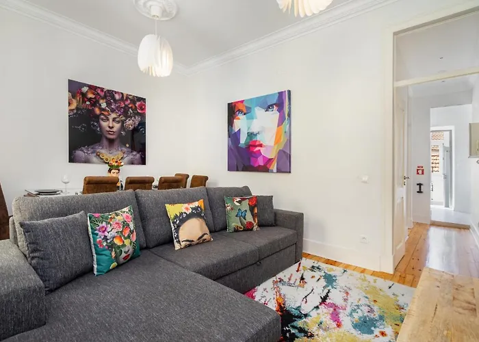 Whome | Prime Location Design Family