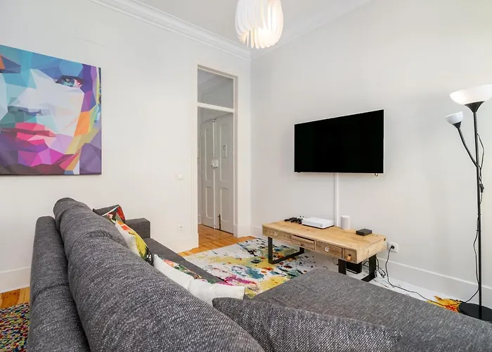 Whome | Prime Location Design Family