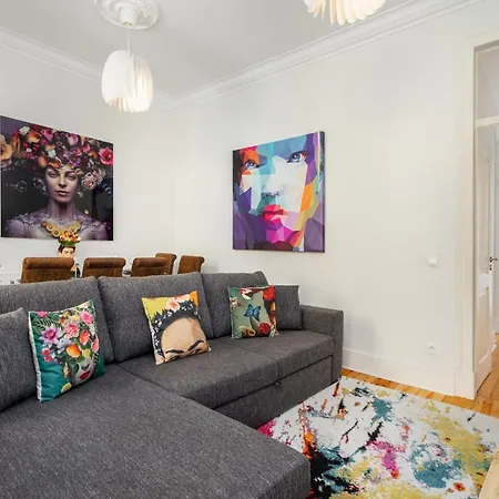 Whome | Prime Location Design Family